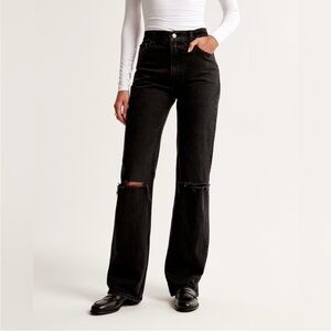 Abercrombie and Fitch The 90’s Relaxed Jean High Rise Black Size 33.